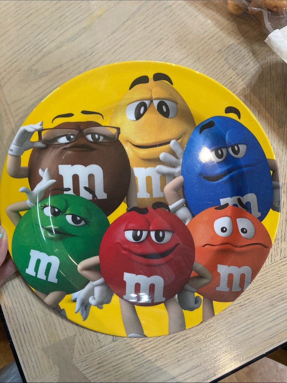 M&M'S Yellow Plate with Red, Blue, Green, Brown, Orange Characters